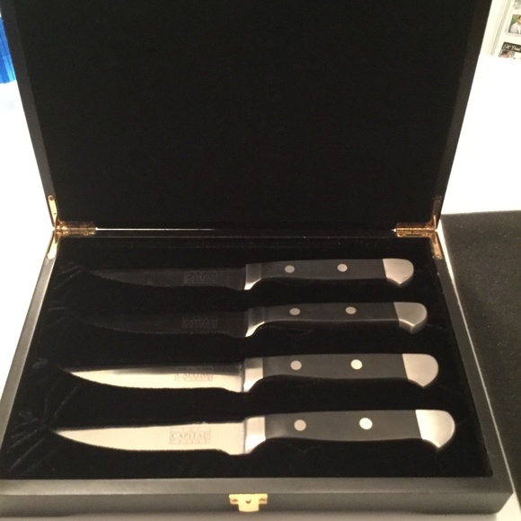 Steak Knife Set - Picture 1 of 3